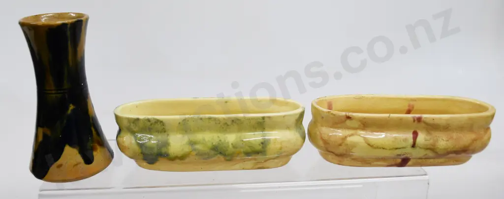 BRIAR GARDNER, CHRISTCHURCH BRICK POTTERY Image 1++