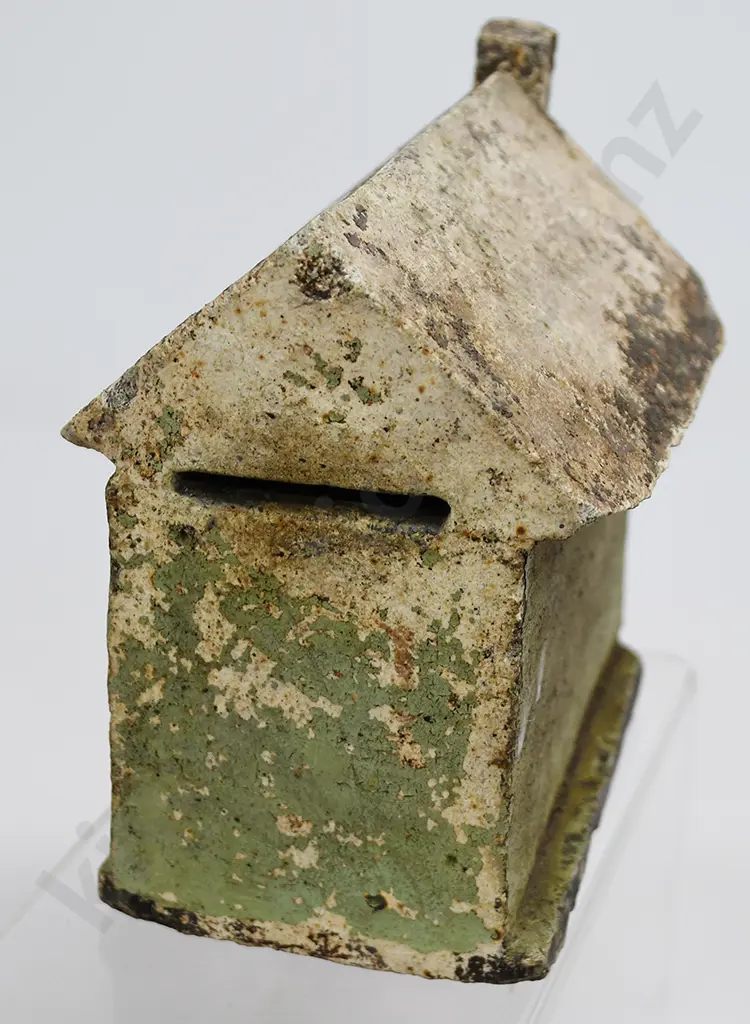 COLONIAL HOUSE MONEY BOX, BRUNNER BRICK CO Image 1++