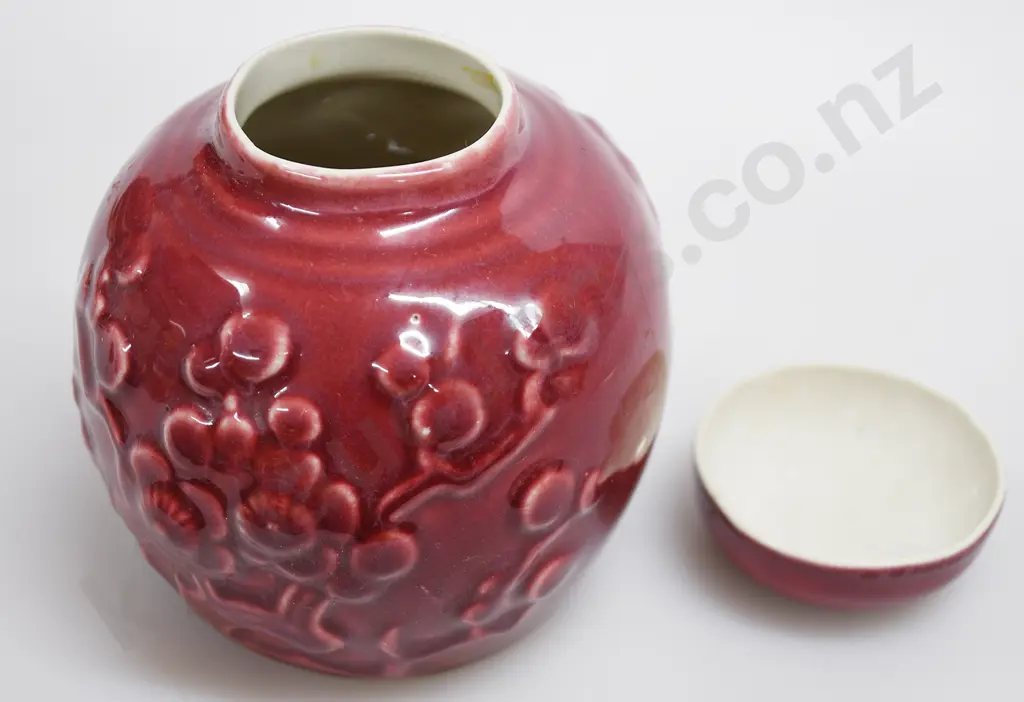 CROWN LYNN LIDDED GINGER JAR PLUM Image 1++
