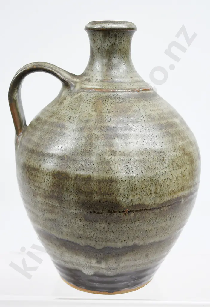 ESTELLE MARTIN BOTTLE JUG Image 1++