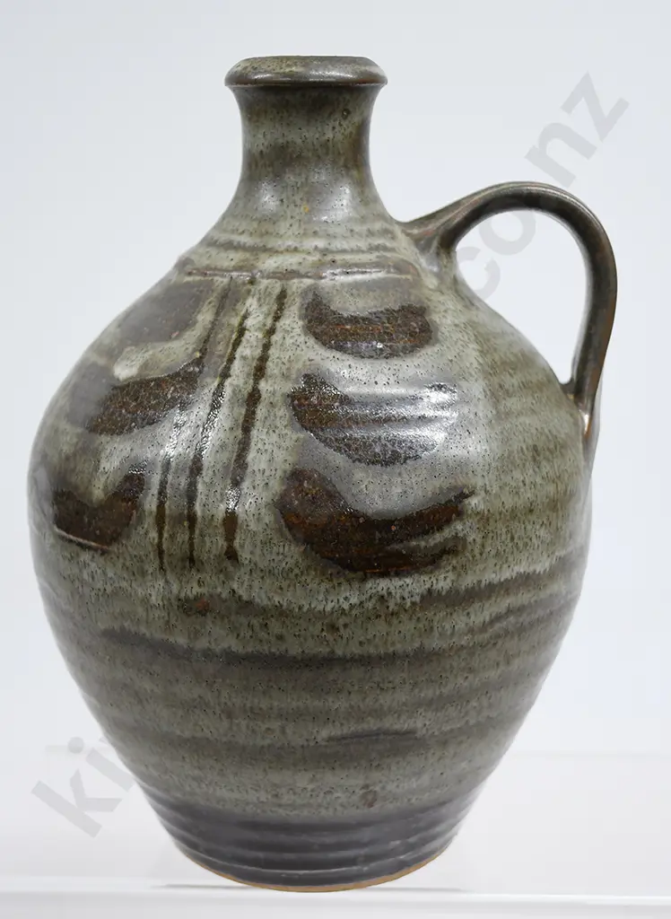 ESTELLE MARTIN BOTTLE JUG Image 1++