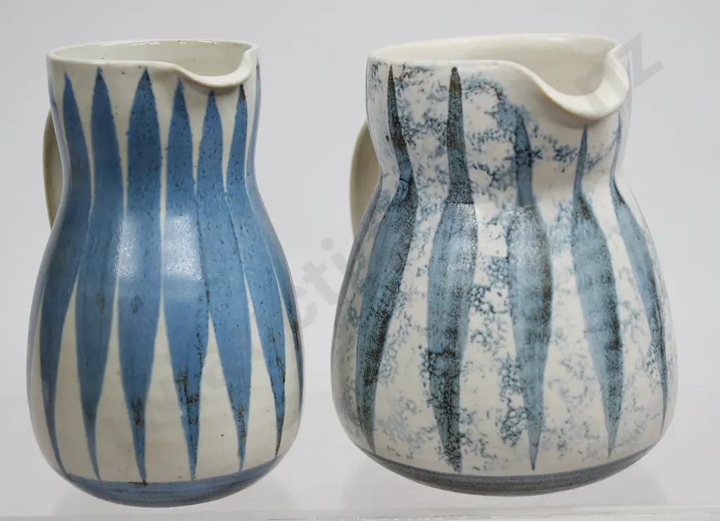HANMER POTTERY JUGS Image 1++
