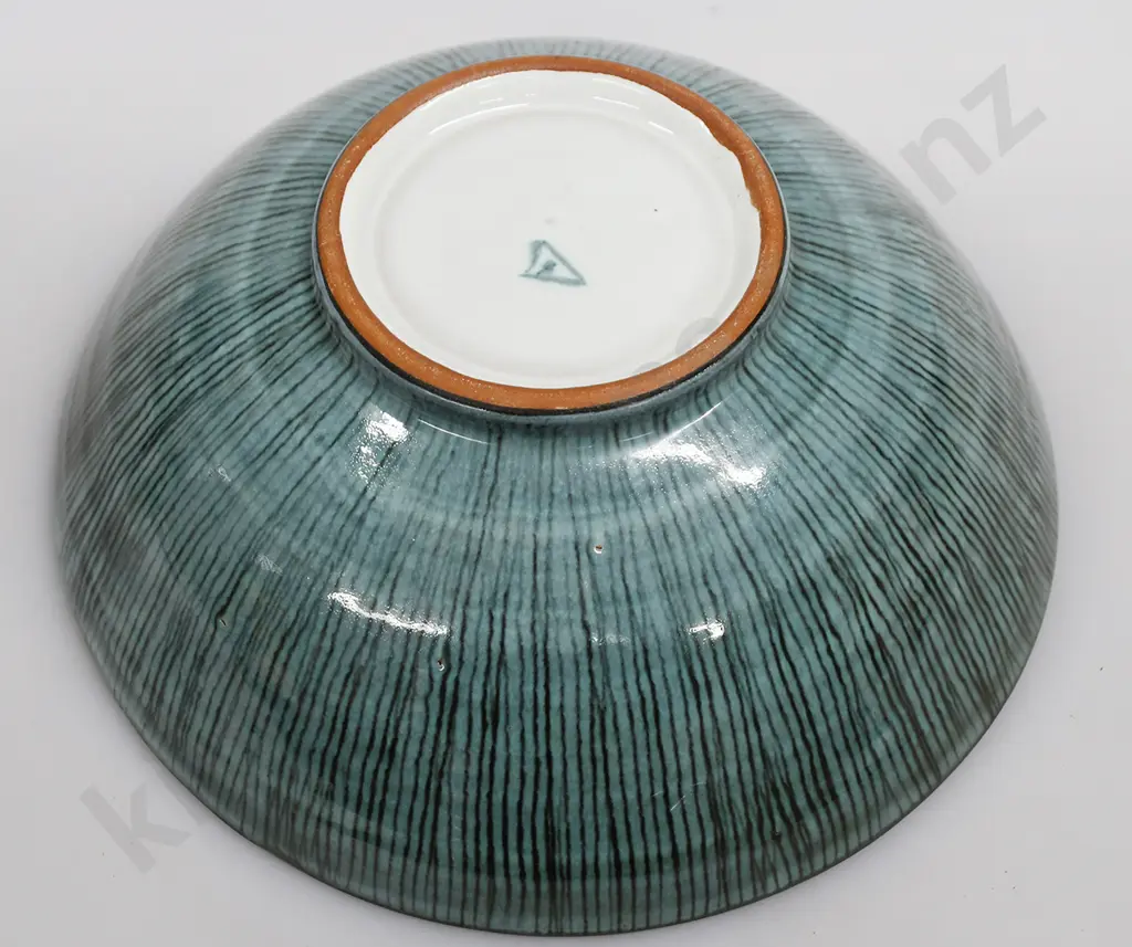 HANMER POTTERY LARGE BOWL Image 1++