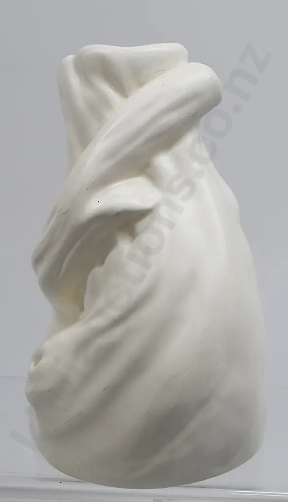 CROWN LYNN DRIFTWOOD VASE NUMBER 590 Image 1++