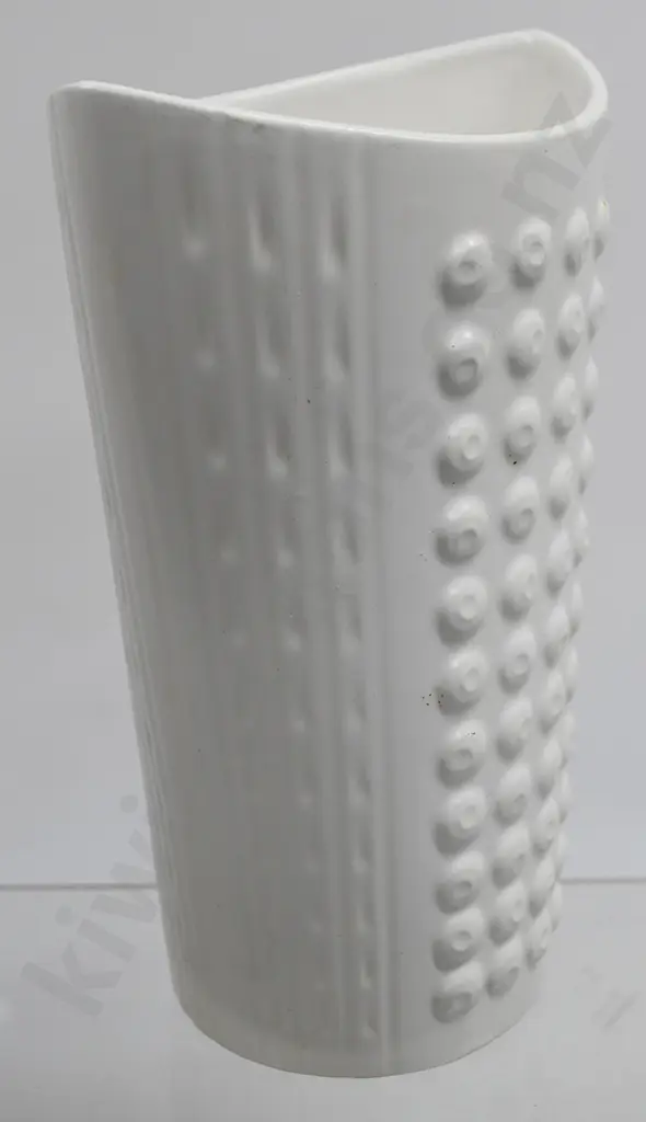 CROWN LYNN EYEBALLS VASE NUMBER 658 Image 1++