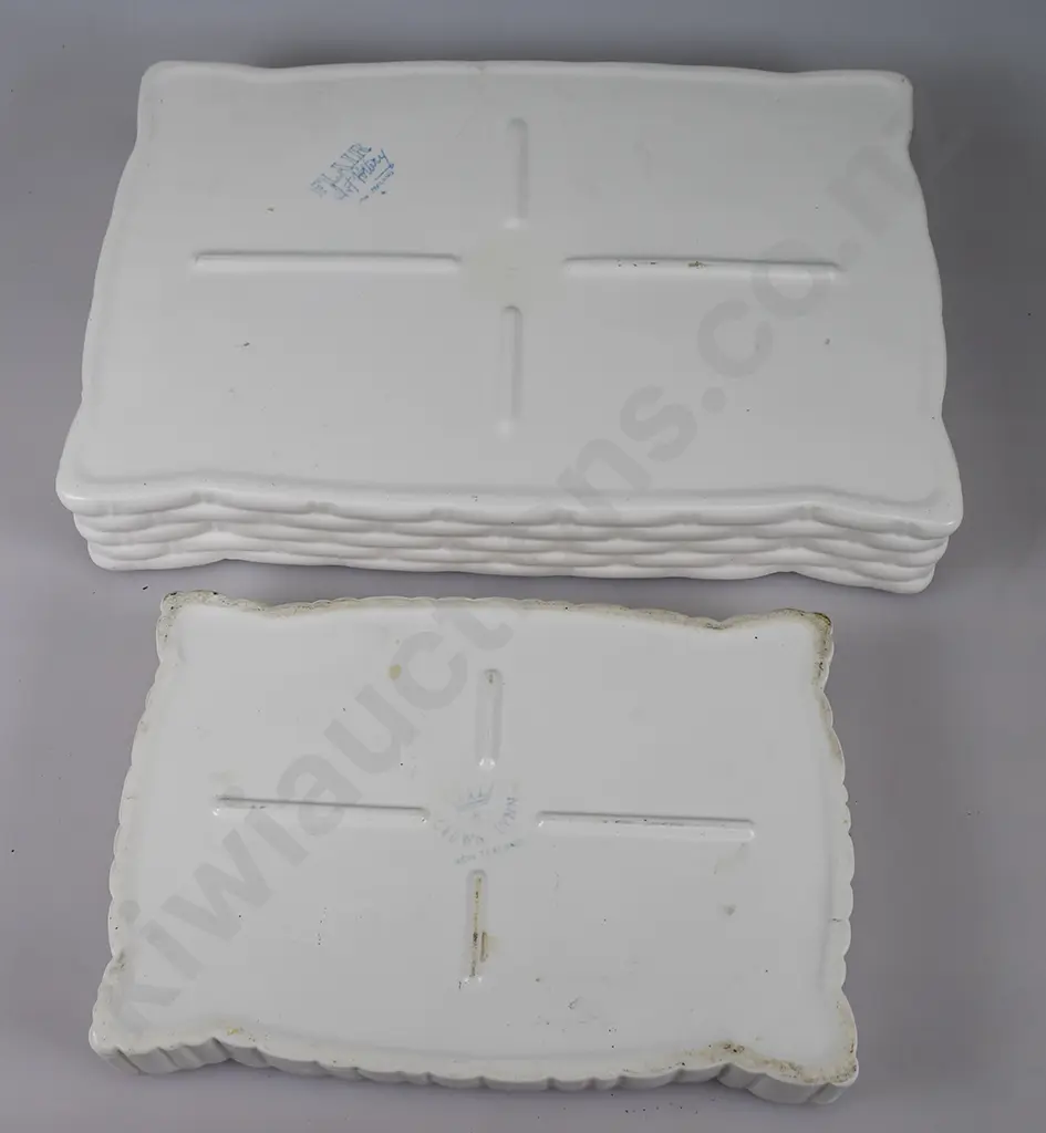 CROWN LYNN BAMBOO FLAT BOWL NUMBER 365 , BAMBOO BOWL NUMBER 651 Image 1++