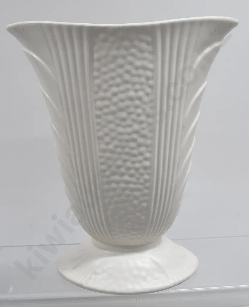 CROWN LYNN FLAIR ART POTTERY BUBBLE TYPE VASE 370 Image 1++