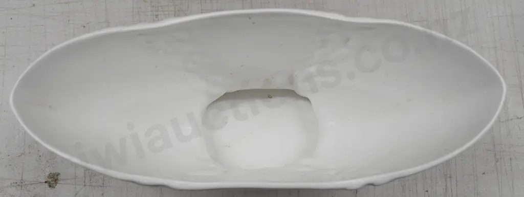 CROWN LYNN FLOWER STRIPE MANTLE VASE NUMBER 553 Image 1++