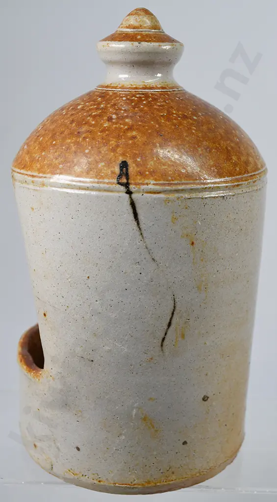 LAMBERT POTTERY DUNEDIN FEEDER Image 1++