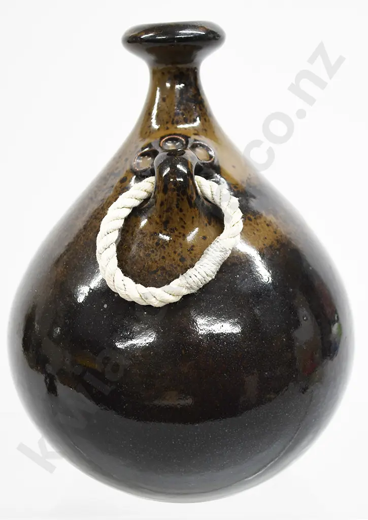 LAWRENCE EWING BOTTLE FLASK Image 1++