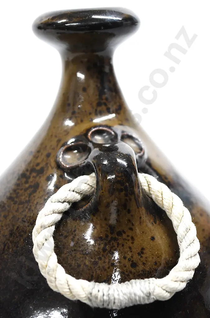 LAWRENCE EWING BOTTLE FLASK Image 1++