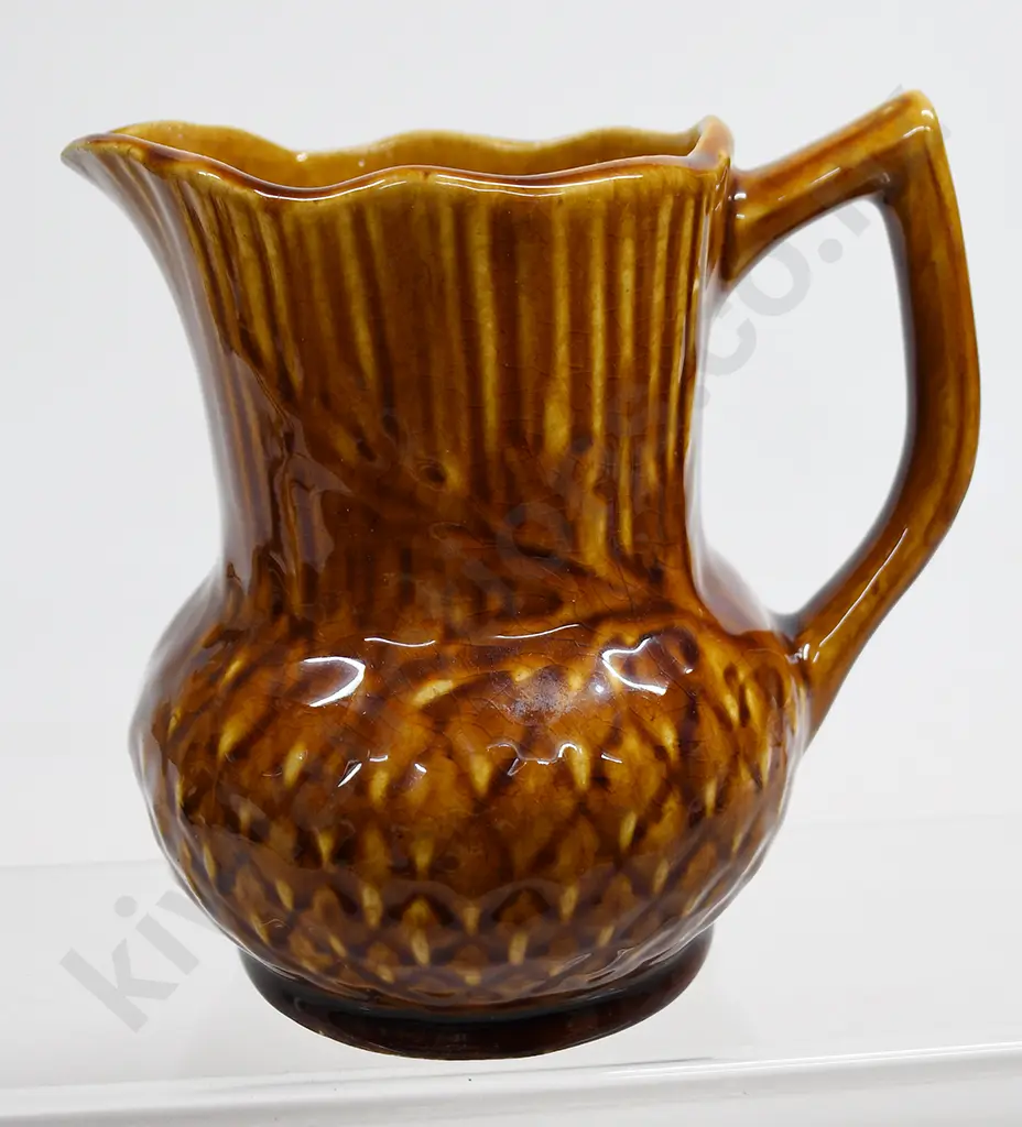 LUKE ADAMS ACORN STYLE JUG Image 1++