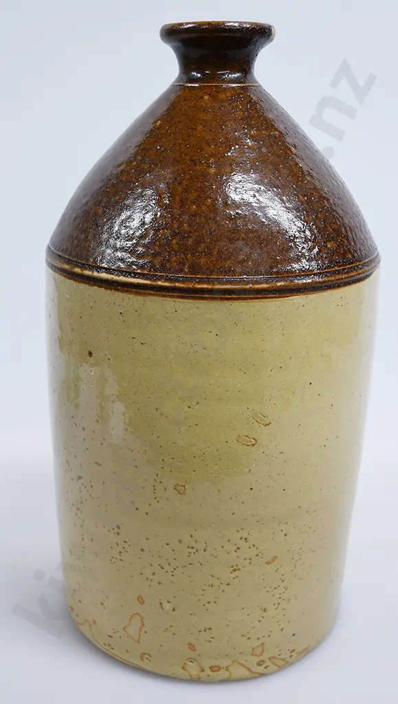 LUKE ADAMS TWO TONE STONE JAR Image 1++