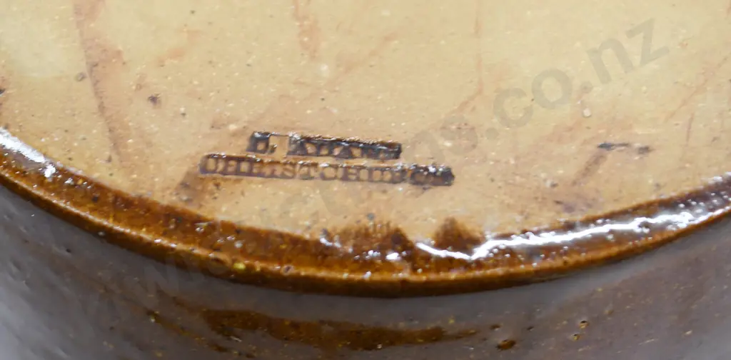 LUKE ADAMS LIDDED STORAGE CROCK Image 1++