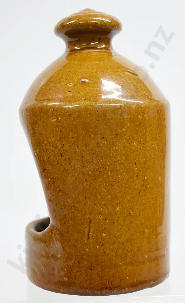 CHRISTCHURCH BRICK CO EARLY HOT WATER BOTTLE Image 1++