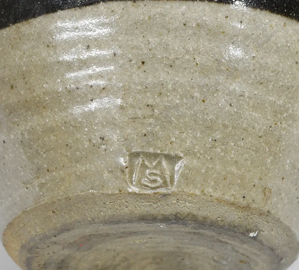 MIREK SMISEK NZ POTTERY VASE AND SUGAR BOWL Image 1++