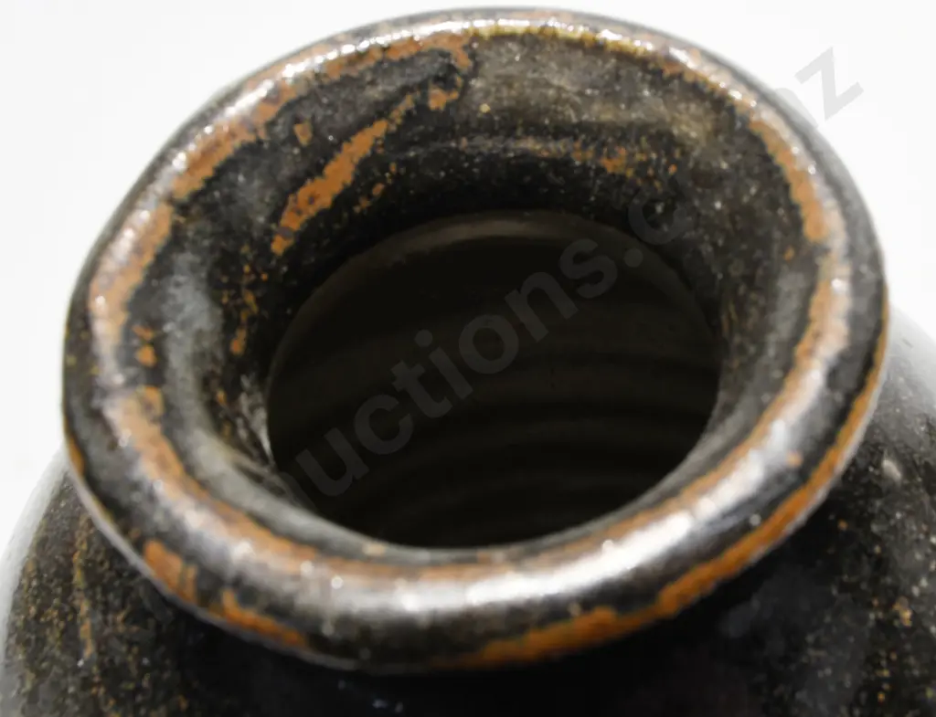 MIREK SMISEK NZ POTTERY VASE AND SUGAR BOWL Image 1++