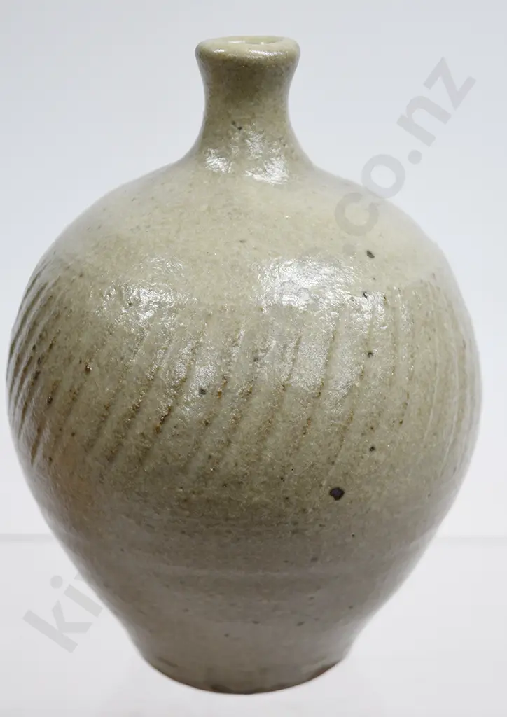 MIREK SMISEK STUDIO POTTERY BOTTLE Image 1++