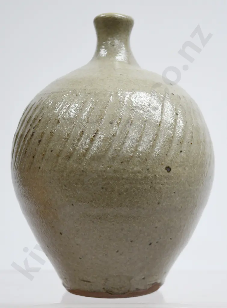 MIREK SMISEK STUDIO POTTERY BOTTLE Image 1++