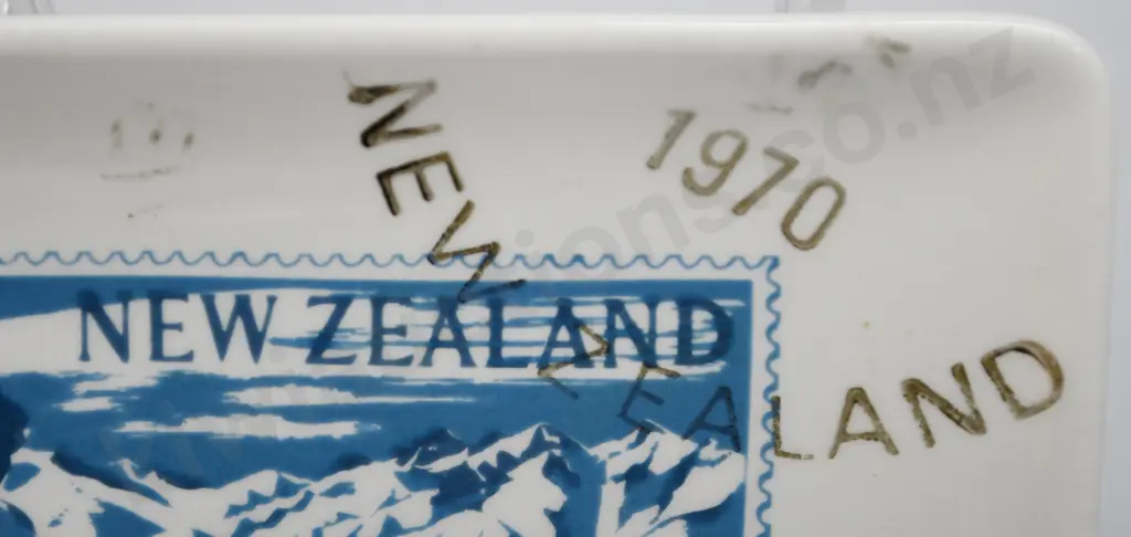 CROWN LYNN POSTAGE STAMP DISH $1 TASMAN GLACIER Image 1++