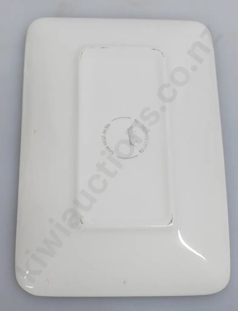 CROWN LYNN POSTAGE STAMP DISH 20c MAORI ROCK DRAWING Image 1++