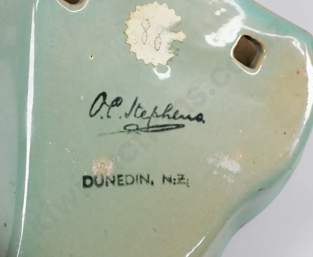 O C STEPHENS WALL POCKET Image 1++