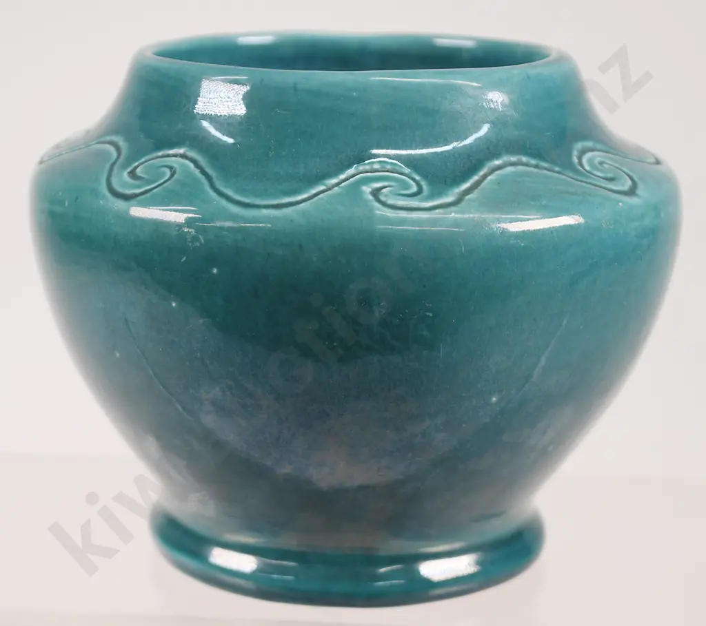 OC STEPHENS DUNEDIN  DECORATED VASES Image 1++