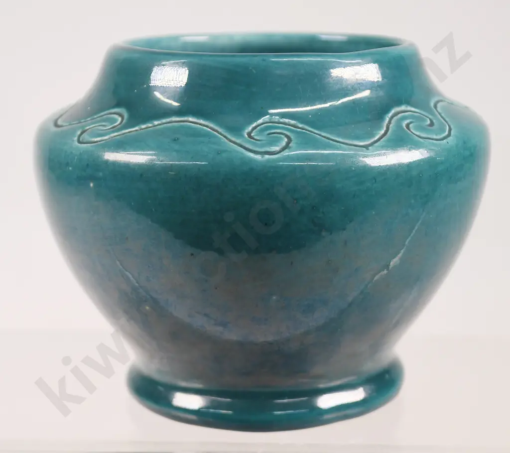 OC STEPHENS DUNEDIN  DECORATED VASES Image 1++