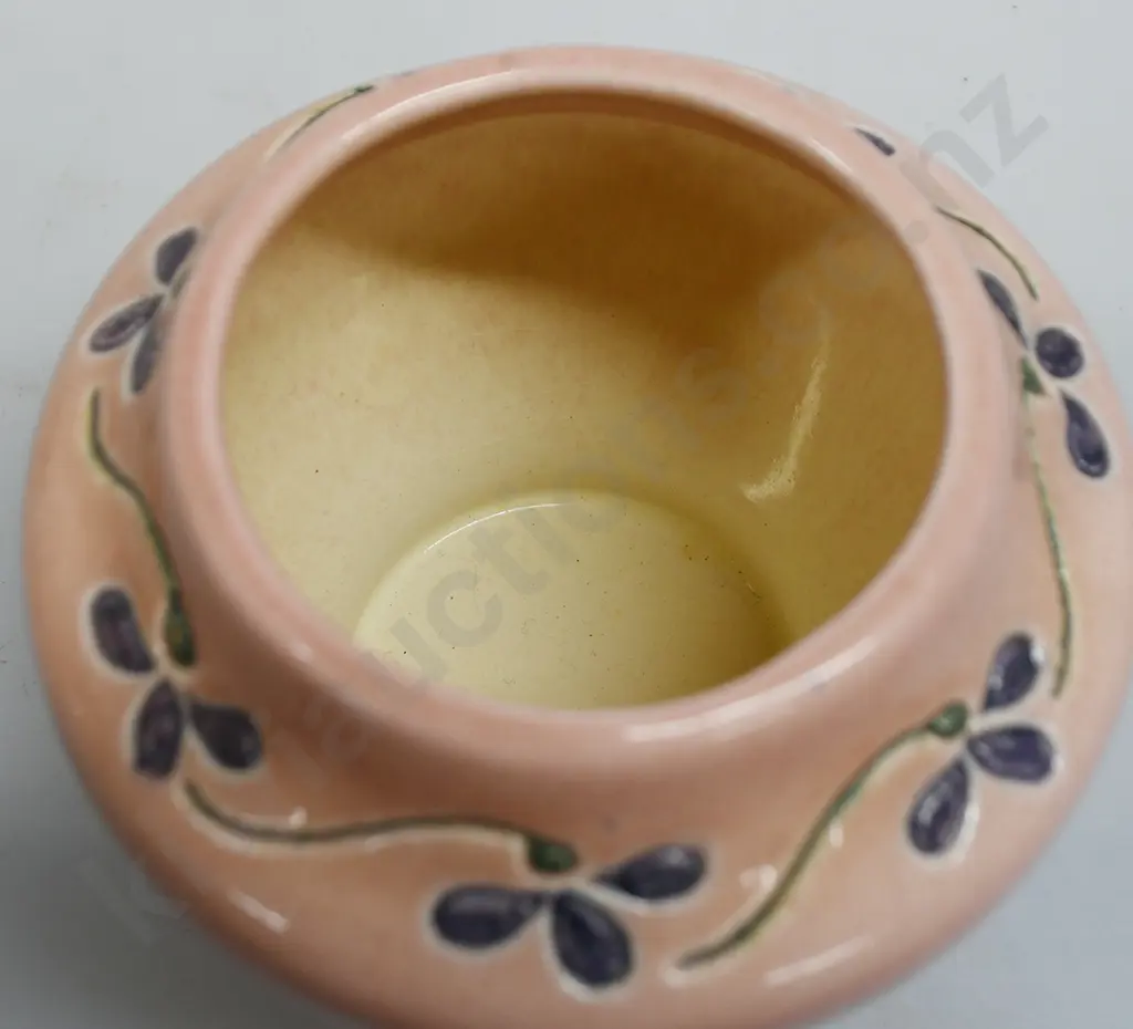 OC STEPHENS DUNEDIN PINK VASE Image 1++