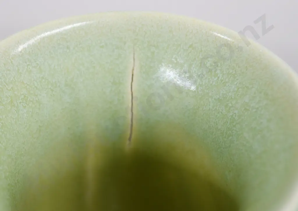 CROWN LYNN GREEN MINI VASES NUMBERS 97, 102, 131, 134 Image 1++