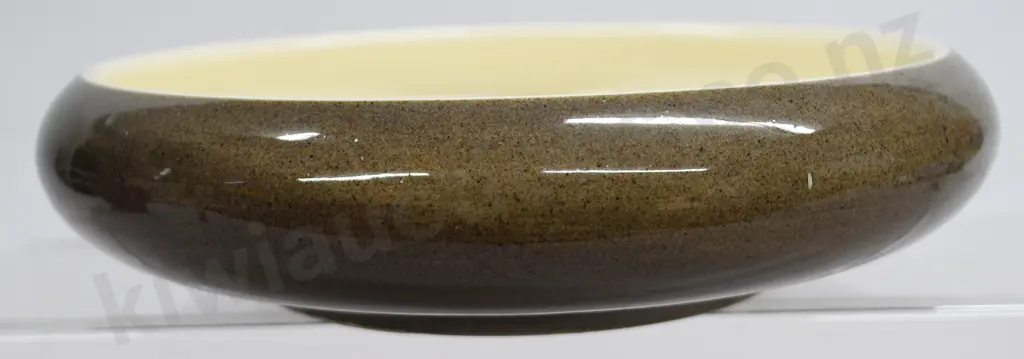 CROWN LYNN FLOAT BOWL Image 1++