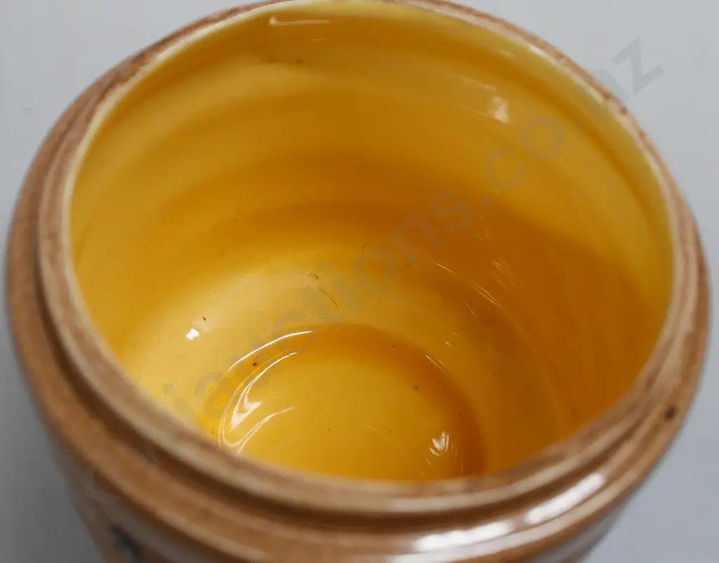 OC STEPHENS DUNEDIN LIDDED TOBACCO HOLDER Image 1++