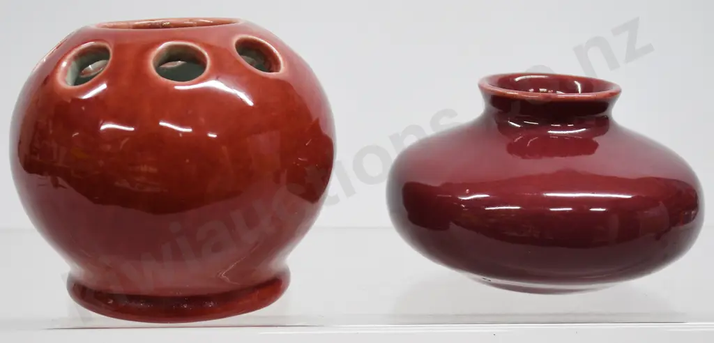 OC STEPHENS DUNEDIN VASES Image 1++