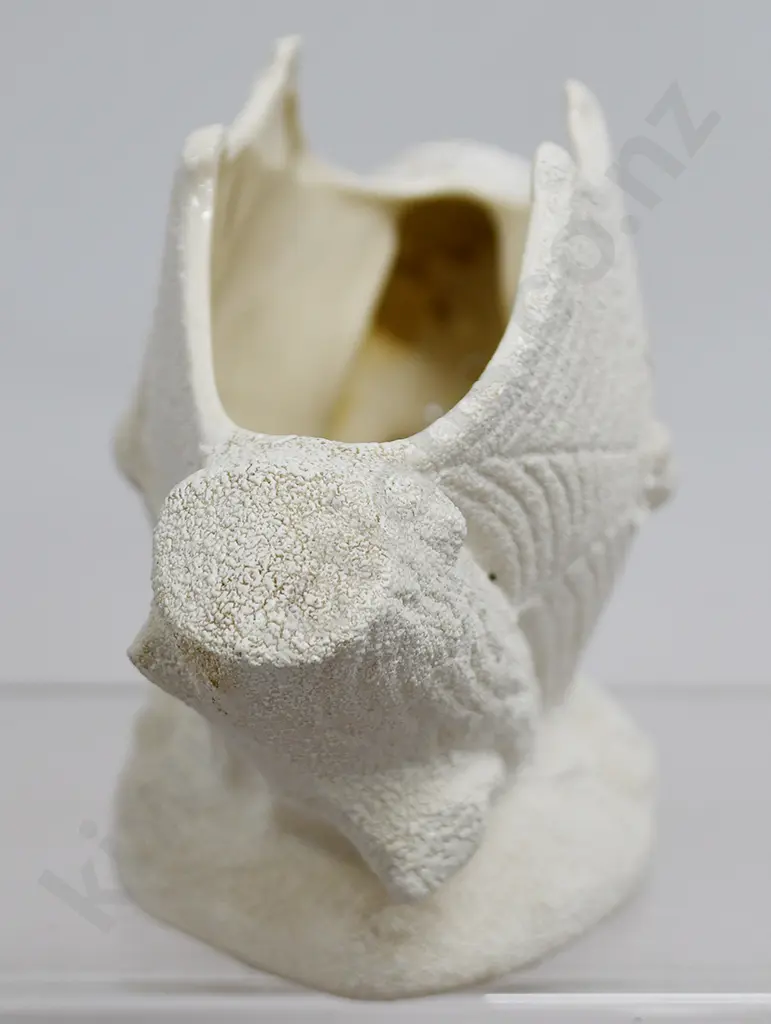 TITIAN SPIDER MANTLE VASE NUMBER T104 Image 1++