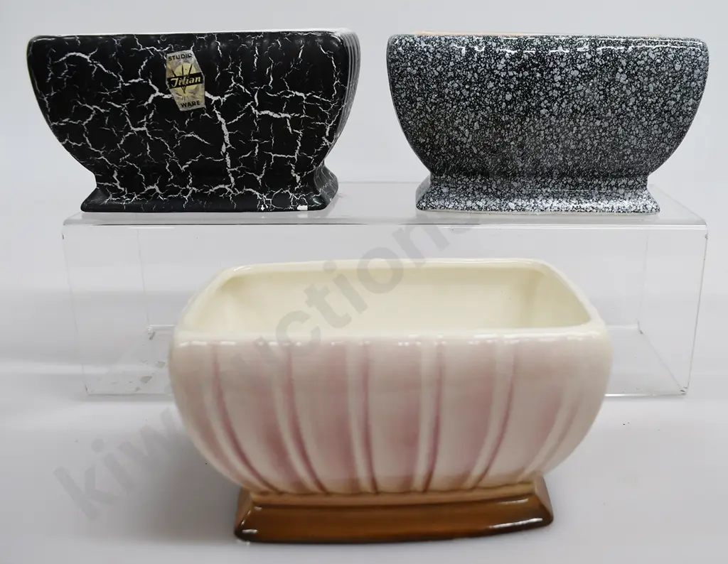 TITIAN OBLONG BOWLS NUMBER B106 Image 1++