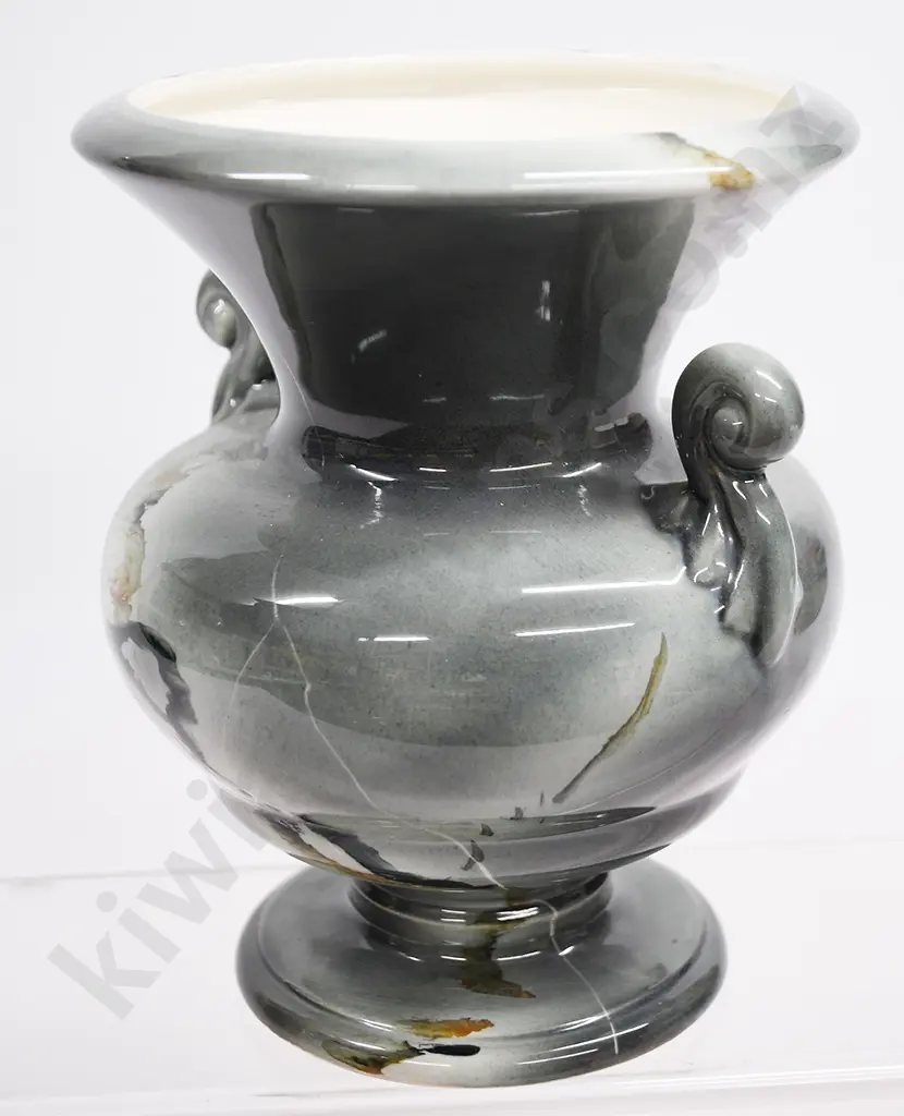 TITIAN MARBLE GLAZE URN VASE Image 1++