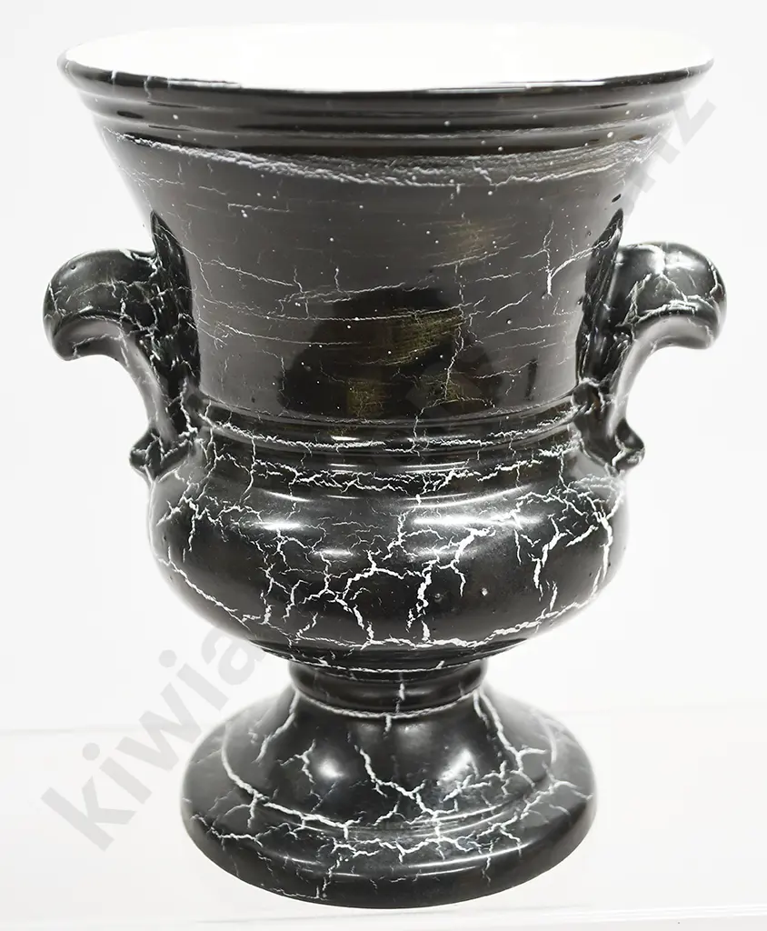TITIAN LEATHER CRACKLE URN VASE Image 1++