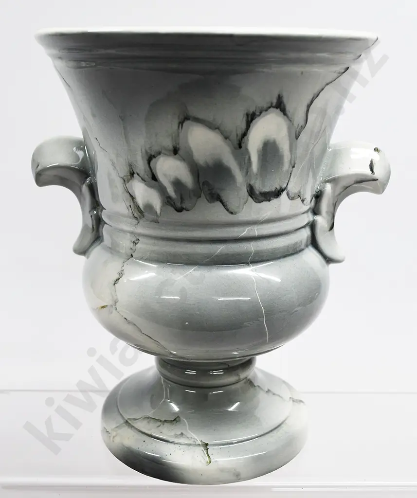 TITIAN MARBLE GLAZE URN VASE Image 1++