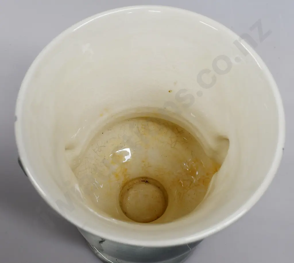 TITIAN MARBLE GLAZE URN VASE Image 1++