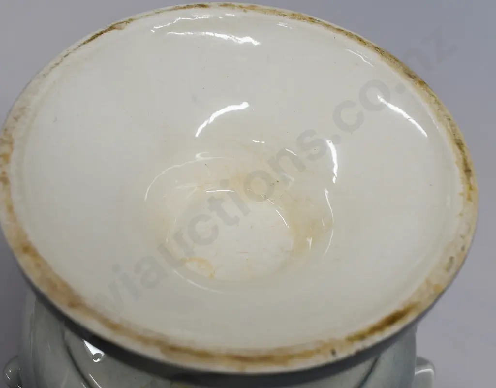 TITIAN MARBLE GLAZE URN VASE Image 1++