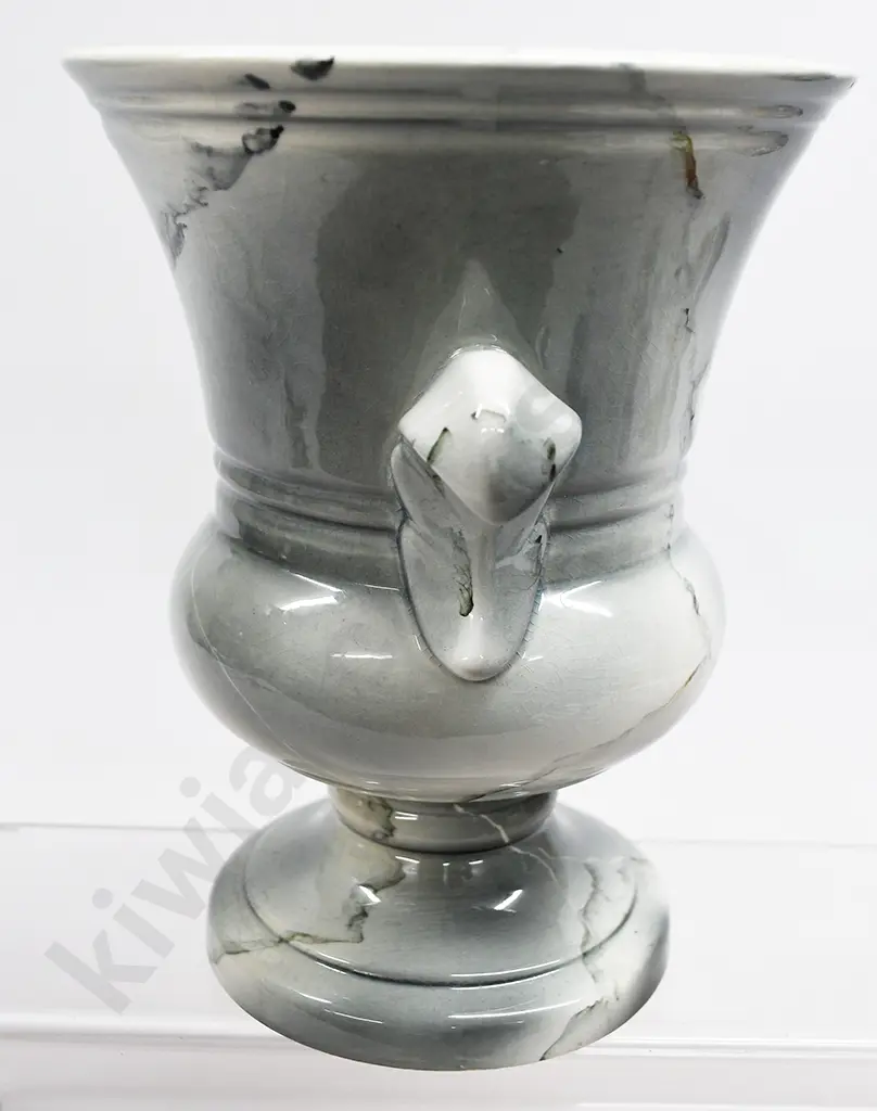 TITIAN MARBLE GLAZE URN VASE Image 1++