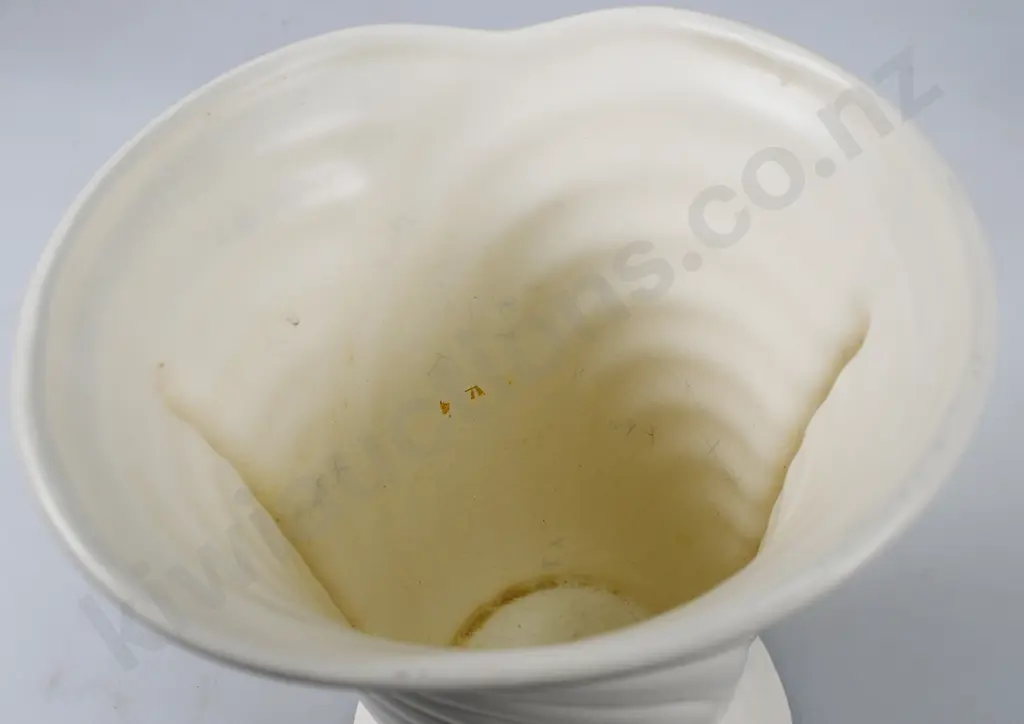 CROWN LYNN ROPE VASE NUMBER 594 Image 1++