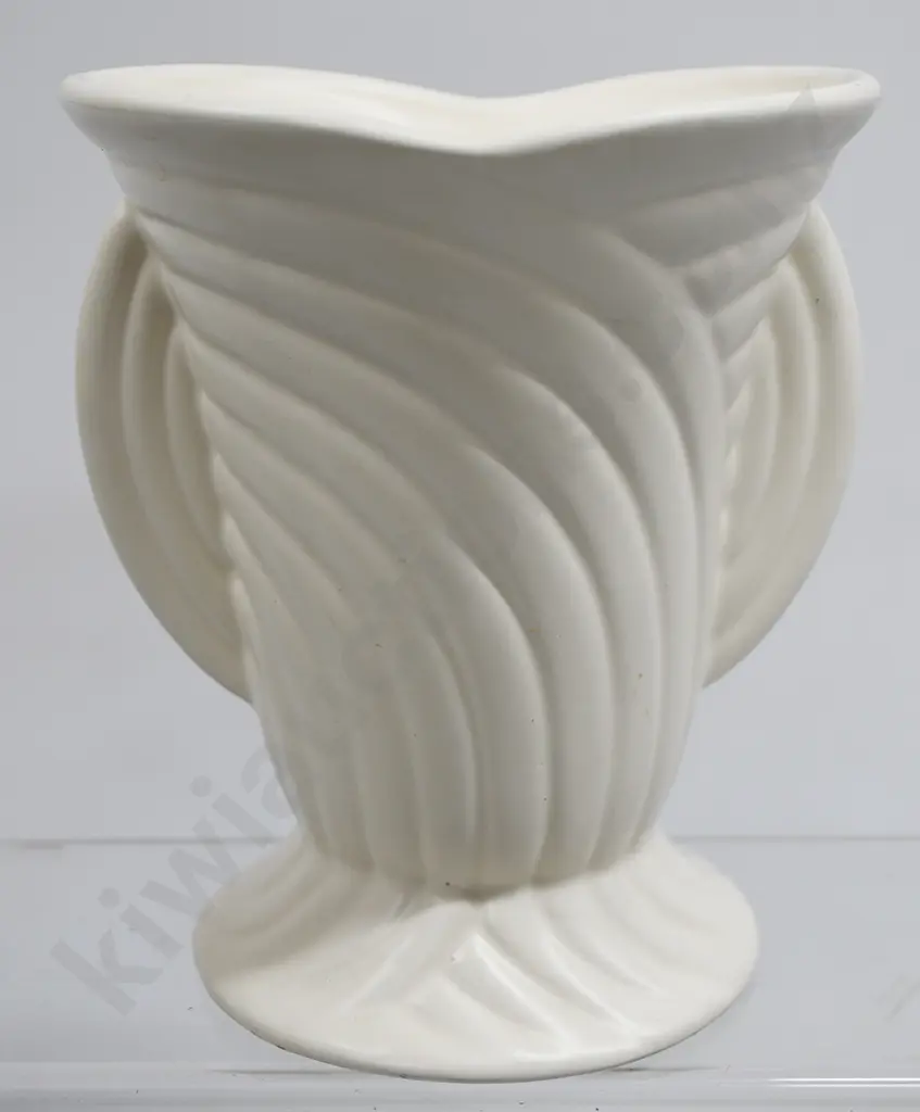 CROWN LYNN ROPE VASE NUMBER 594 Image 1++