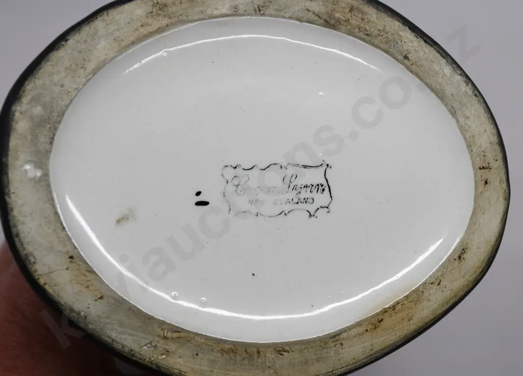 CROWN LYNN HAND PAINTED GLAZED TOBY JUG Image 1++