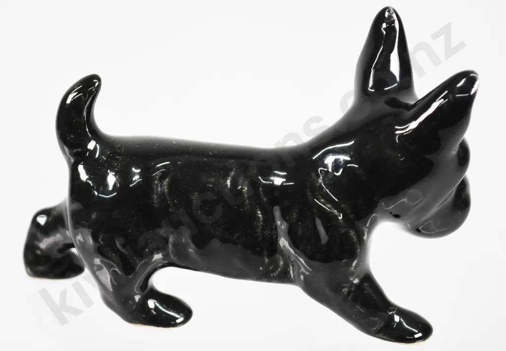 CROWN LYNN SCOTTY DOG NUMBER 174 Image 1++