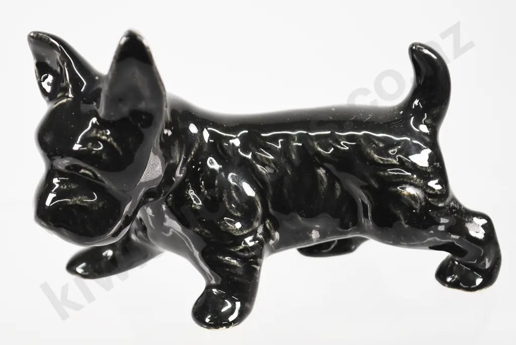 CROWN LYNN SCOTTY DOG NUMBER 174 Image 1++