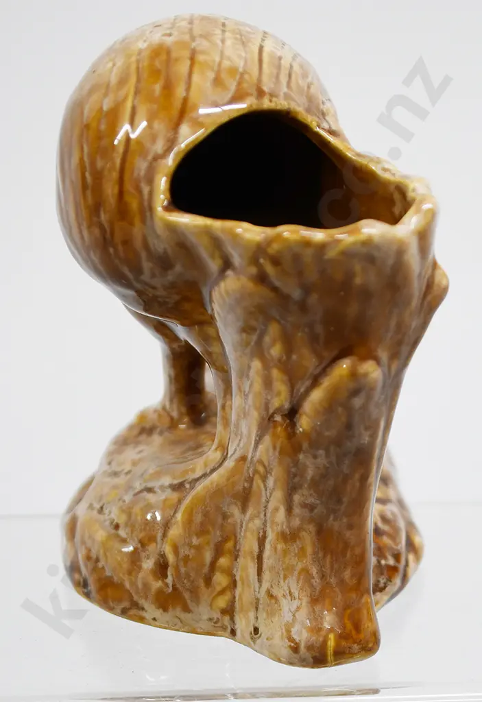 CROWN LYNN TRICKLE GLAZED KIWI VASE Image 1++