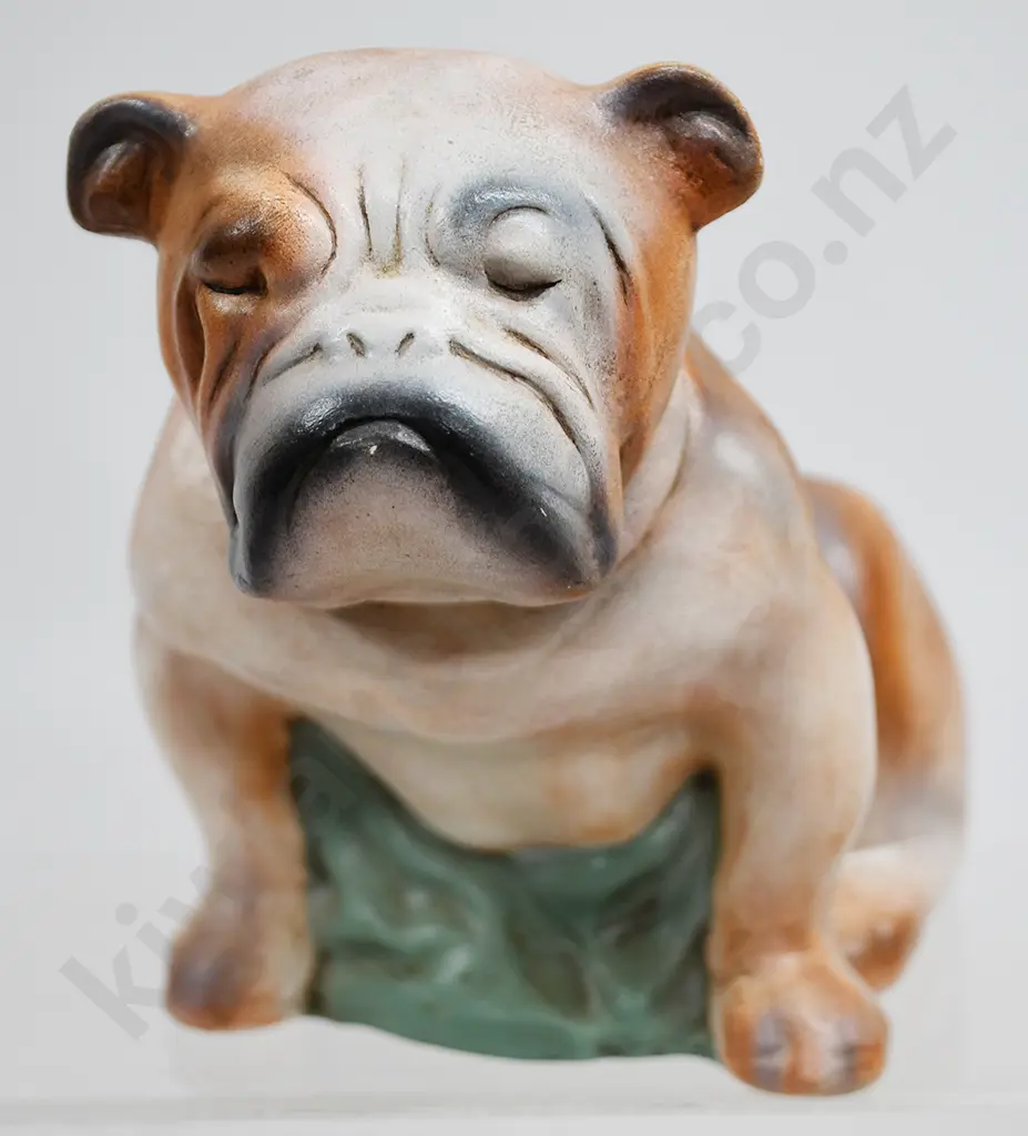 TEMUKA BULLDOG FIGURE Image 1++
