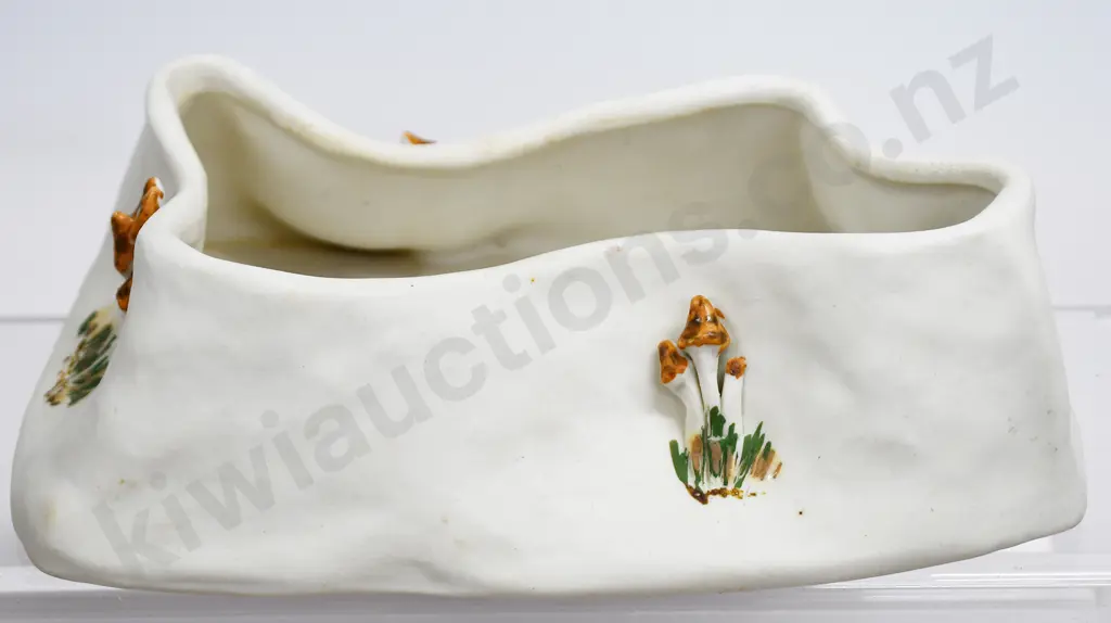 TEMUKA WARE TROUGH VASE TOADSTOOLS Image 1++