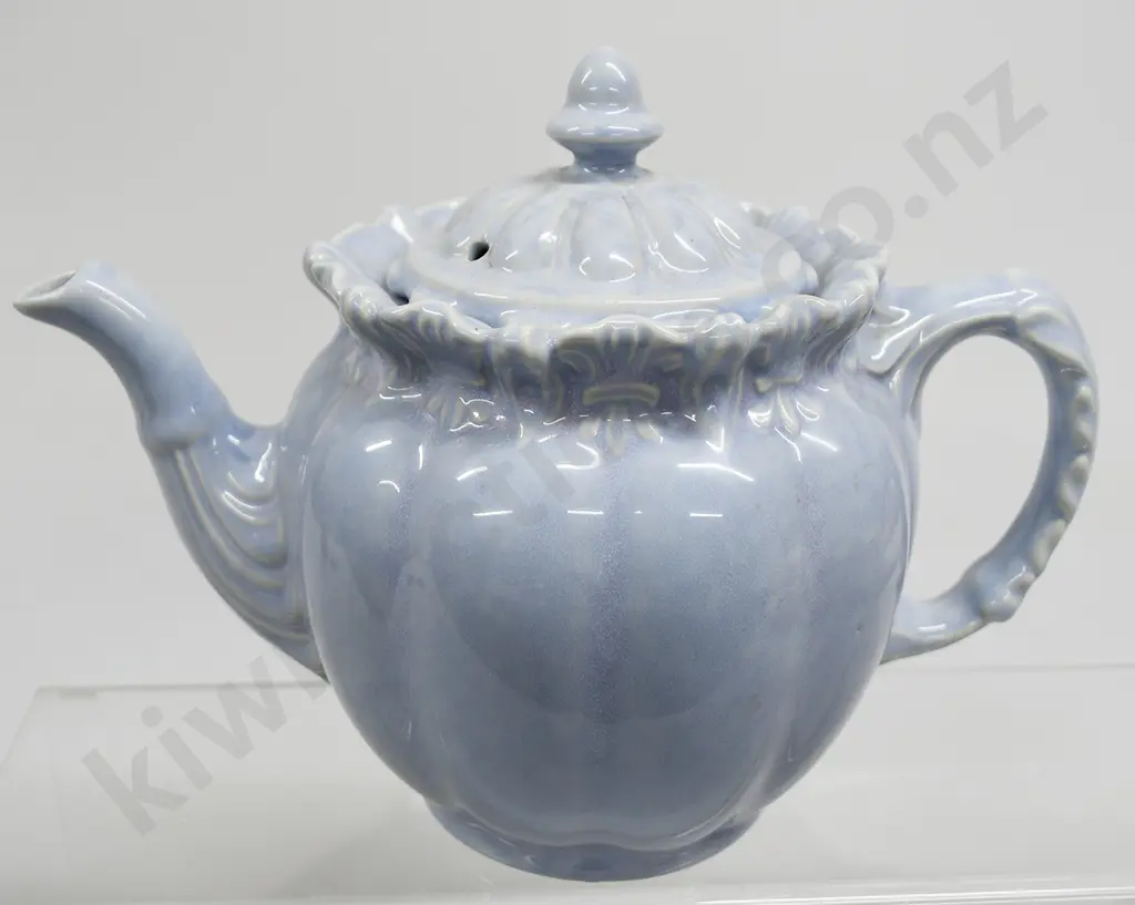 TEMUKA WARE TEAPOT PASTEL BLUE Image 1++